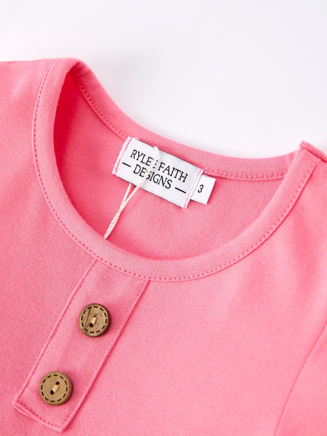 Vestido de manga larga floral y a cuadros con retazos rosas para niña