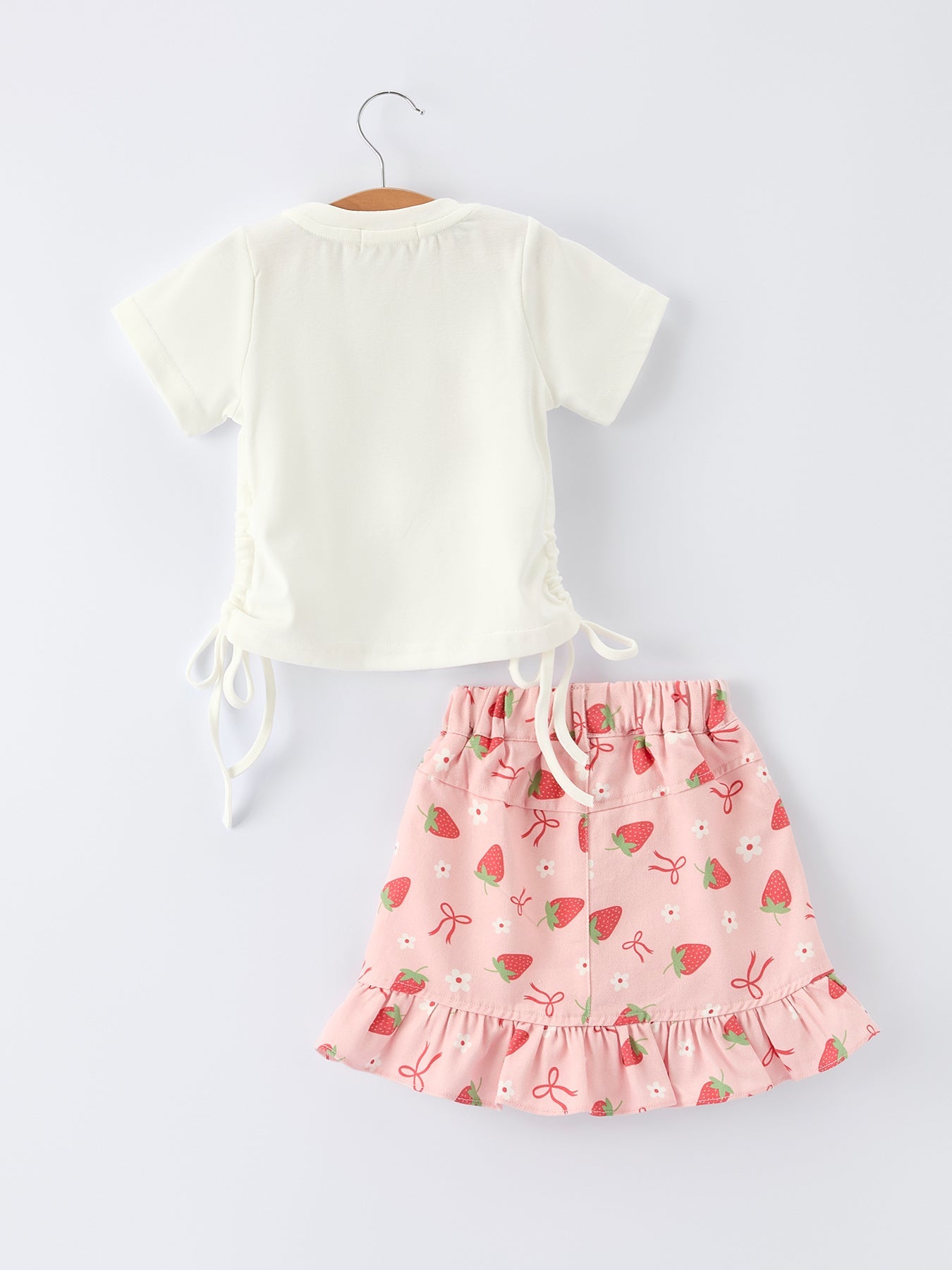 Conjunto de falda y top de manga corta para niña "Berry Sweet" con estampado de primavera