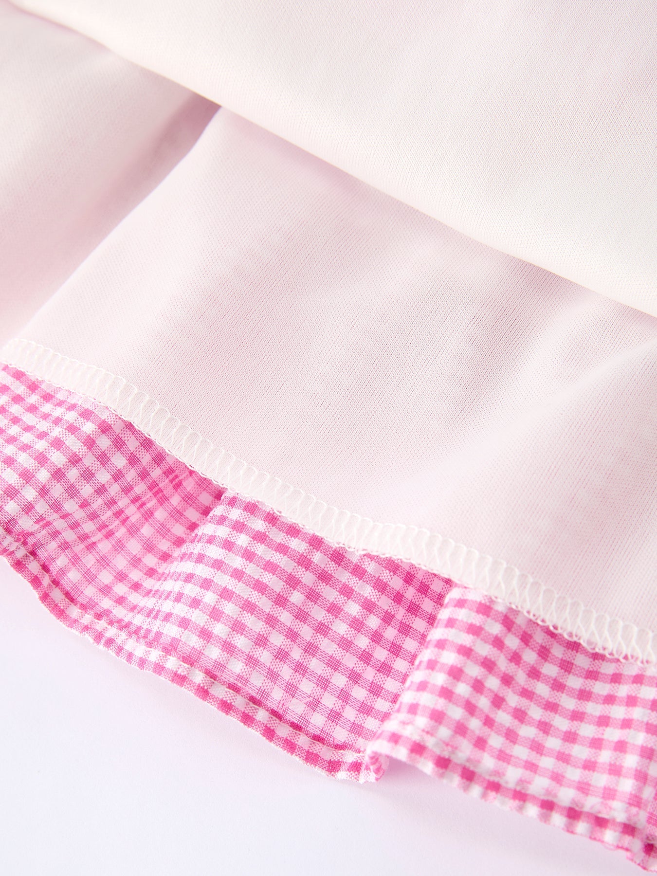 Vestido de volantes para niña con cuadros vichy en bloques de color
