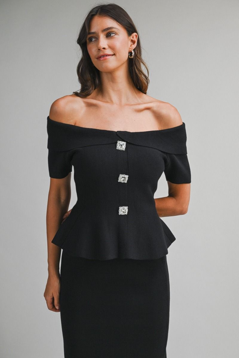 CONJUNTO MIDI PEPLUM CON HOMBROS DESCUBIERTOS