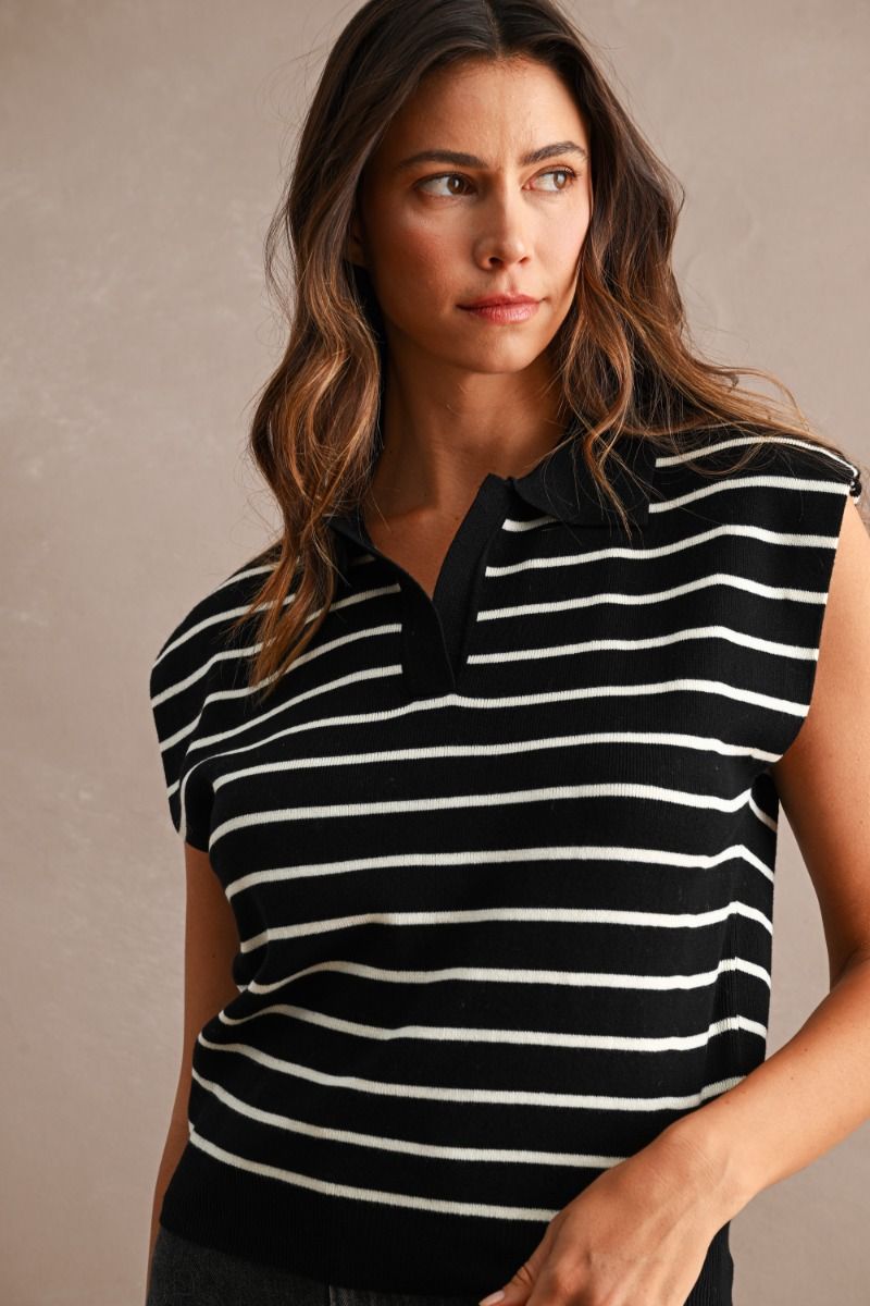 STRIPED SLEEVELESS KNIT POLO TOP