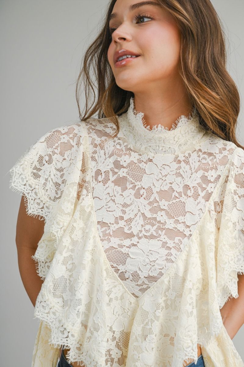VINTAGE LACE RUFFLE TOP
