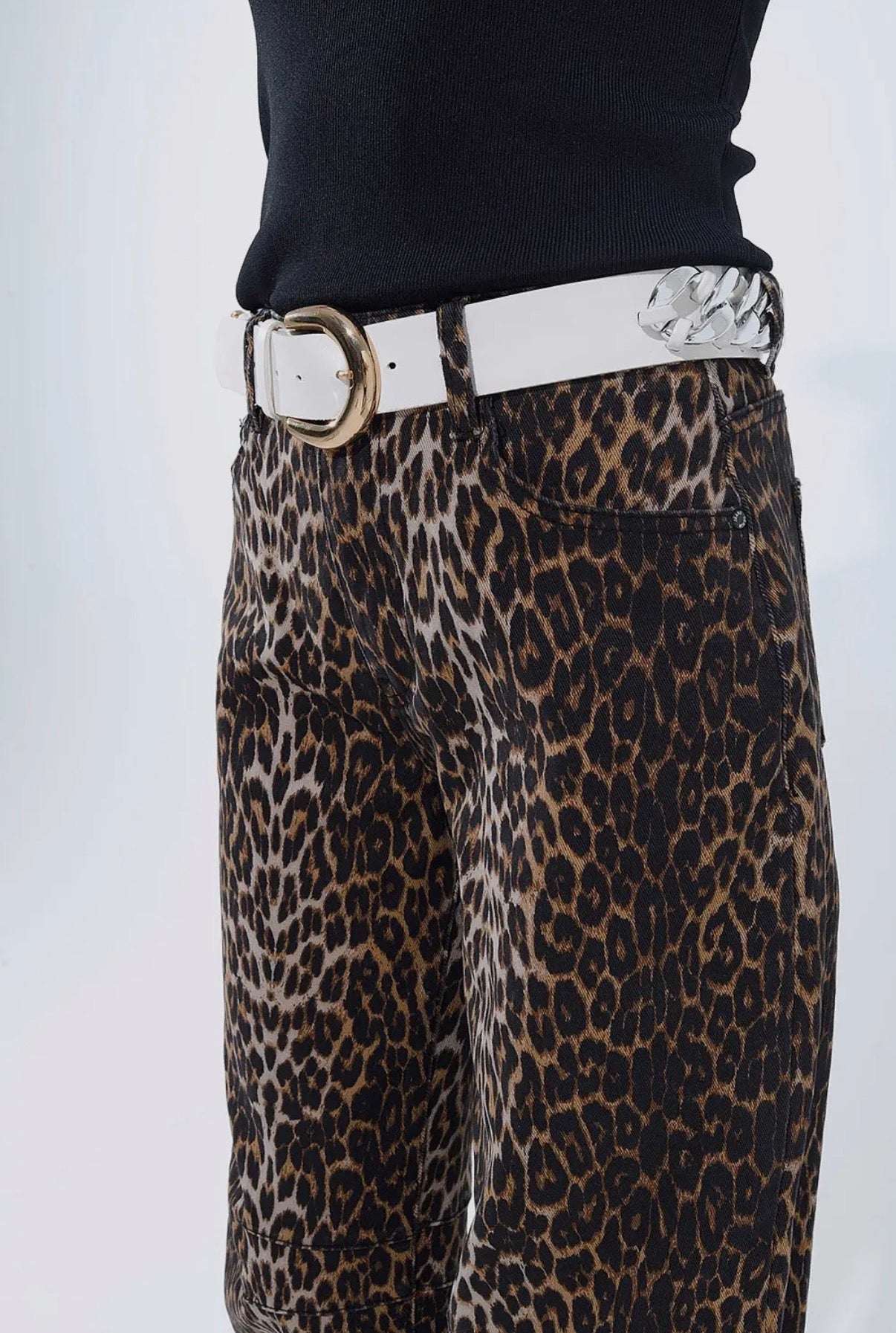 BARREL LEOPARD JEANS