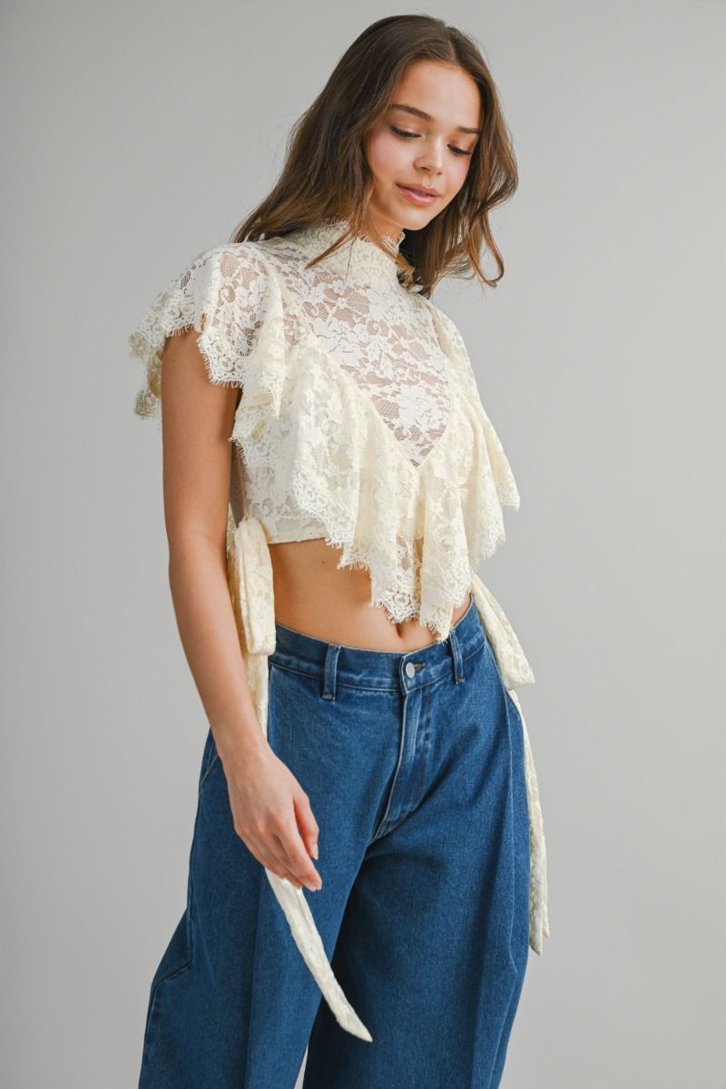 VINTAGE LACE RUFFLE TOP