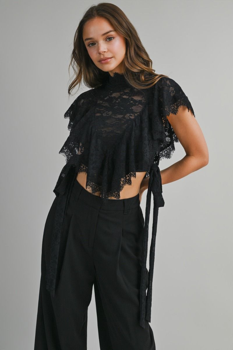VINTAGE LACE RUFFLE TOP