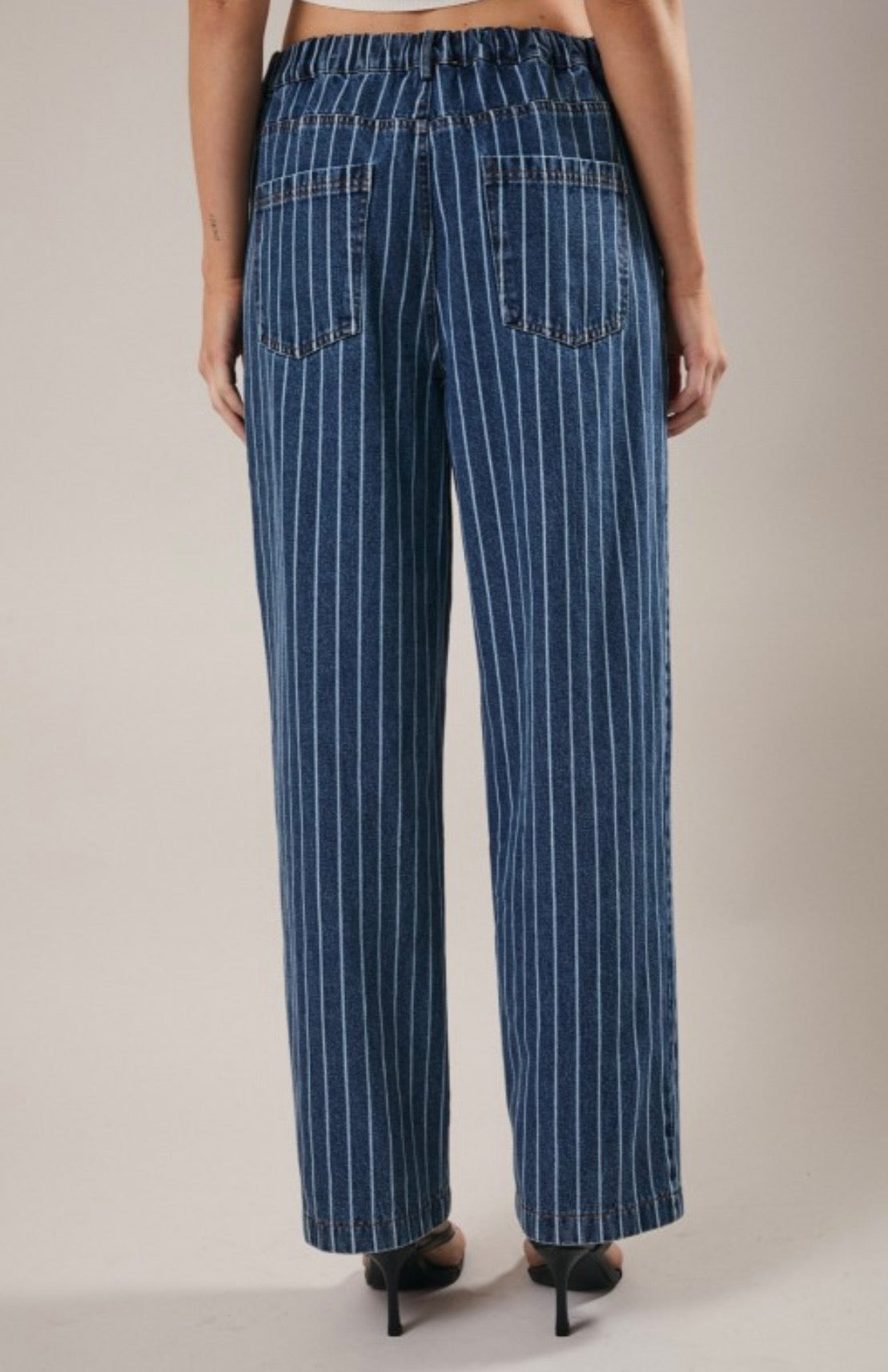 FRONT TIE STRIPE STRAIGHT JEANS