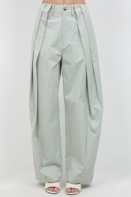PLEATED BARREL TROUSERS