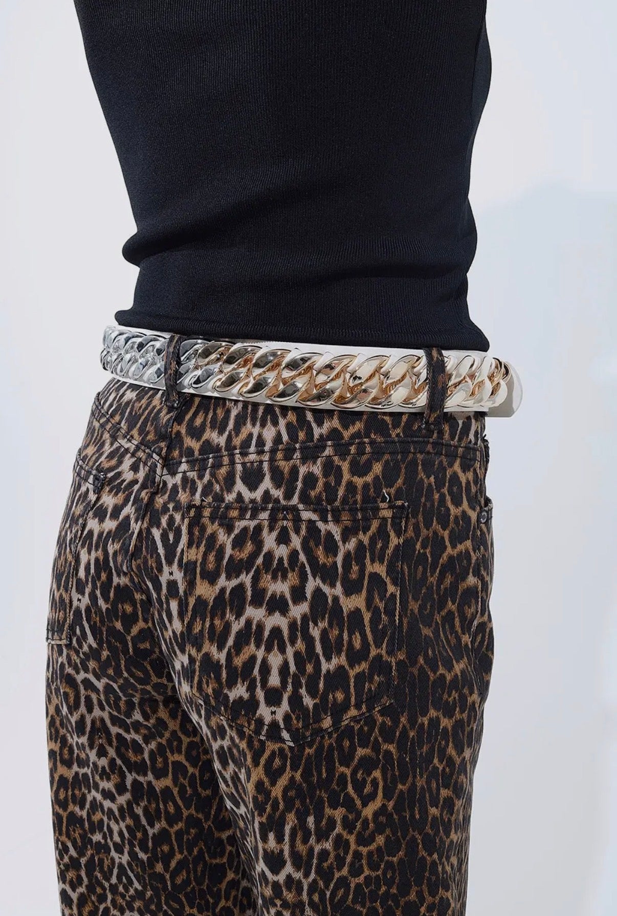BARREL LEOPARD JEANS