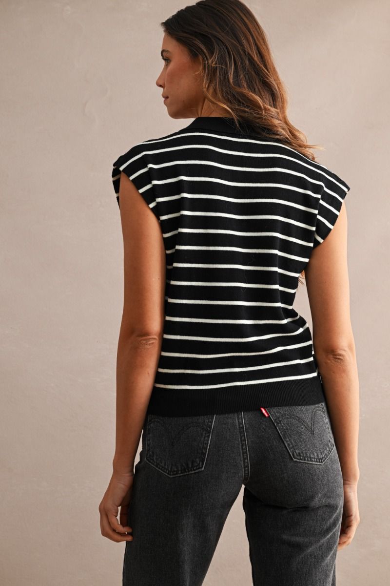 STRIPED SLEEVELESS KNIT POLO TOP