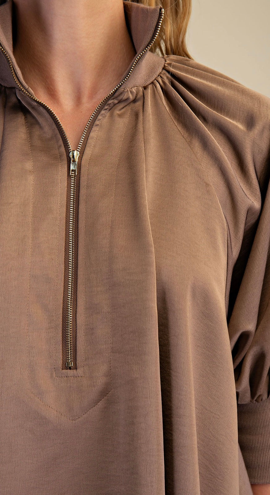 MOCHA MOCK NECK PUFF SLEEVE BLOUSE