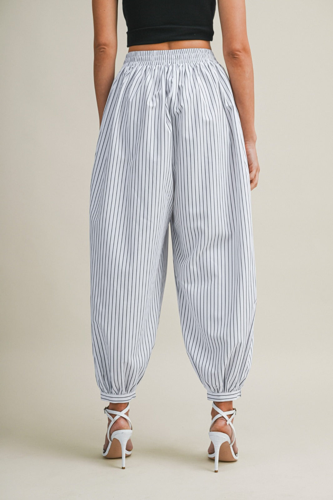WHITE & BLACK STRIPED BALLOON PANTS