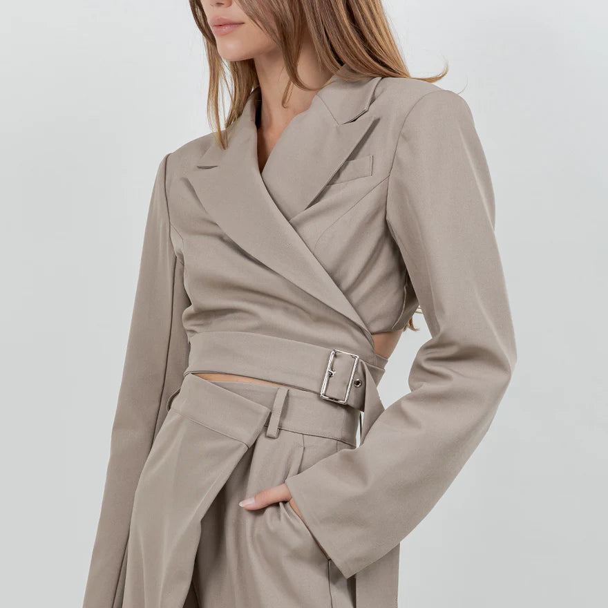 CROPPED STRUCTURED WOVEN BLAZER w/SELF WRAP BELT & PANTS