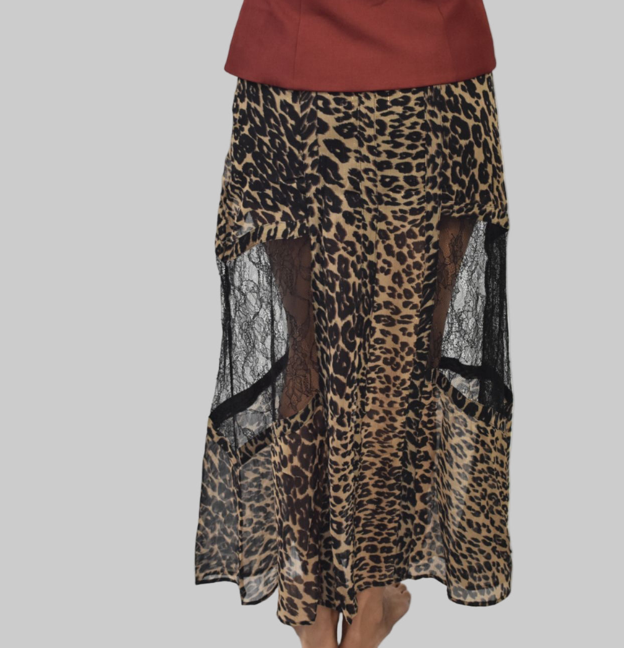 FALDA MAXI CON PANEL DE ENCAJE DE LEOPARDO