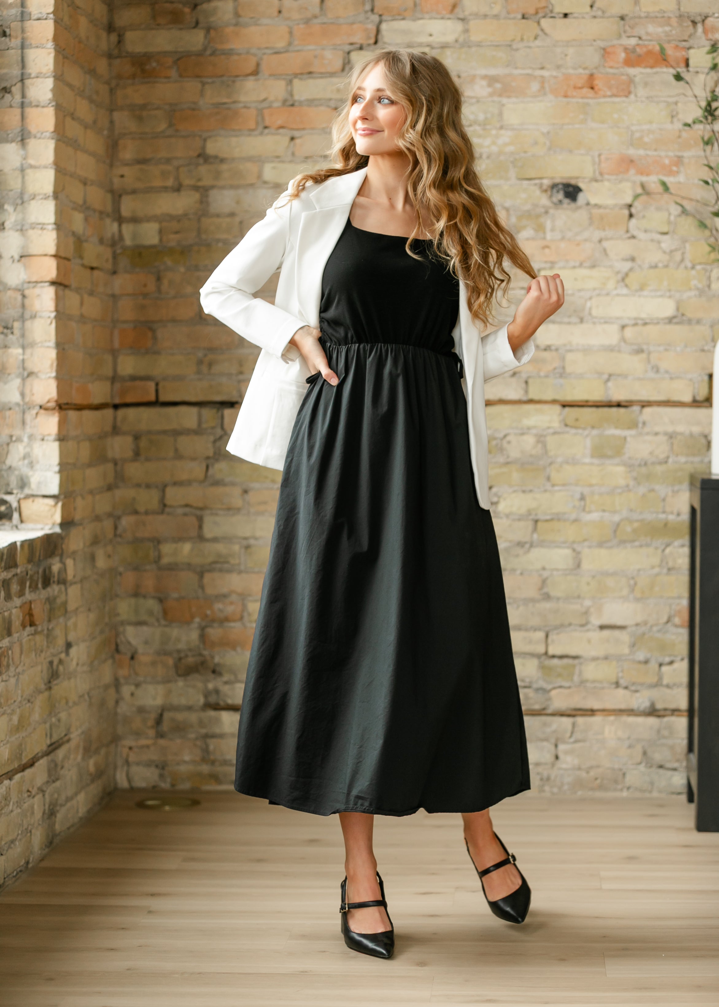 Vestido maxi Eleanor de corte A negro