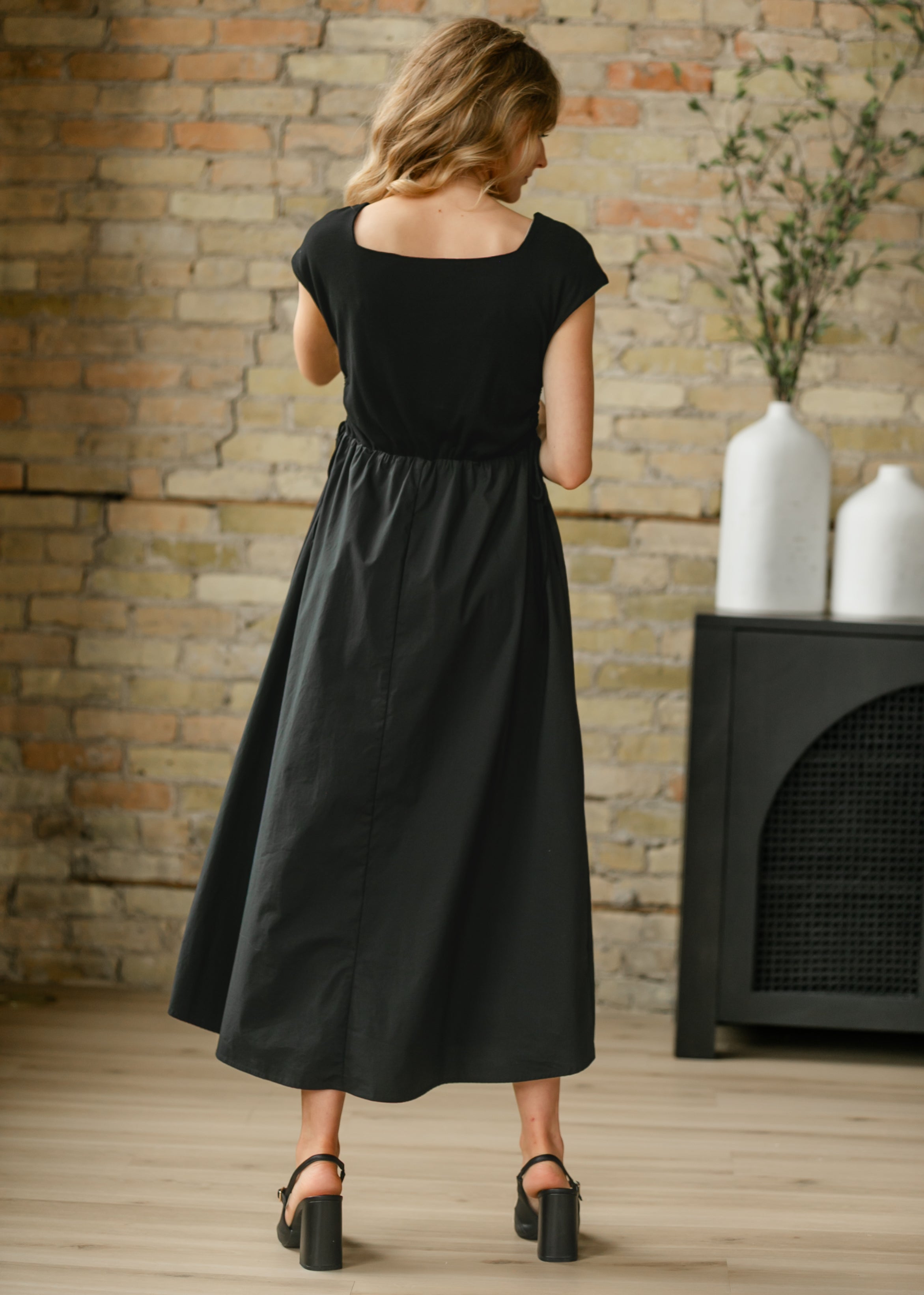 Vestido maxi Eleanor de corte A negro